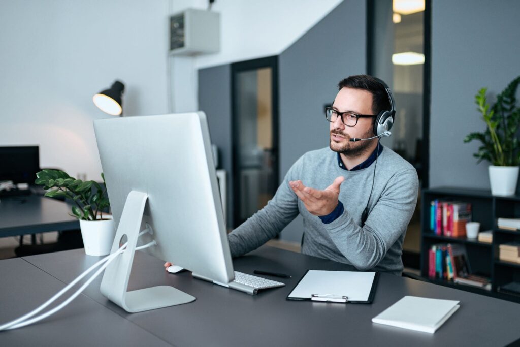 A Florida-based business using Vonix VoIP for day-to-day communication.